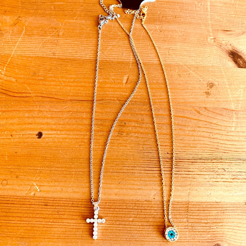NWT Set of 2 Sparkly Jewel Necklaces